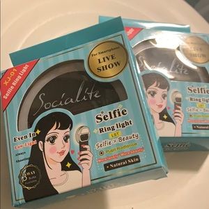 📸 💋2 Selfie ring lights! AA Battery.💋